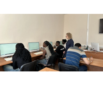 ЮУрГГПУ повысит квалификацию преподавателям русского языка